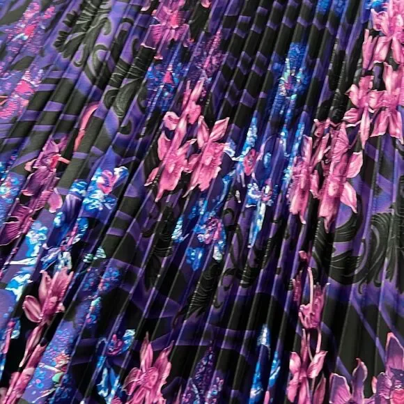 Versace Orchid Barocco Girls Pleated Dress, New, Size 12 - Picture 8 of 12